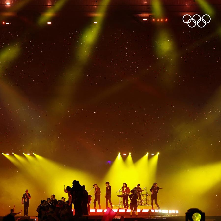 French rock band Phoenix kept the energy high in Paris with a lively set, featuring their hits ‘Lisztomania’ and ‘1901’, celebrating the end of a remarkable Olympic Games in their home country. DJ Kavinsky and Belgian singer Angèle then joined the band to play ‘Nightcall’ followed by ‘If I Ever Feel Better’ featuring Cambodian rapper VannDa