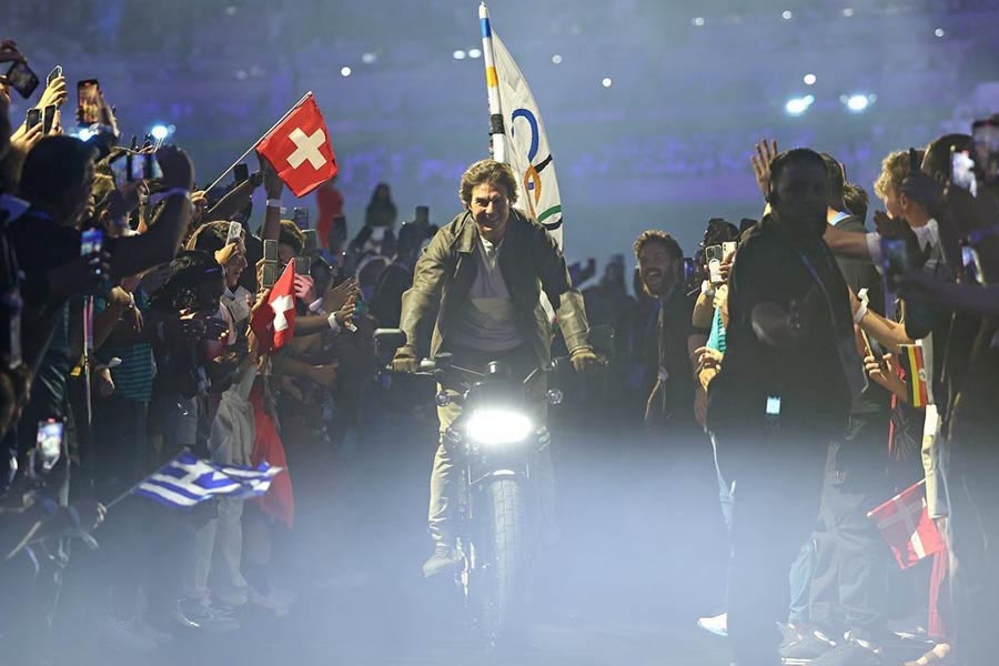 Tom Cruise Tom Cruise thanks Paris for hosting Olympics 2024, sets