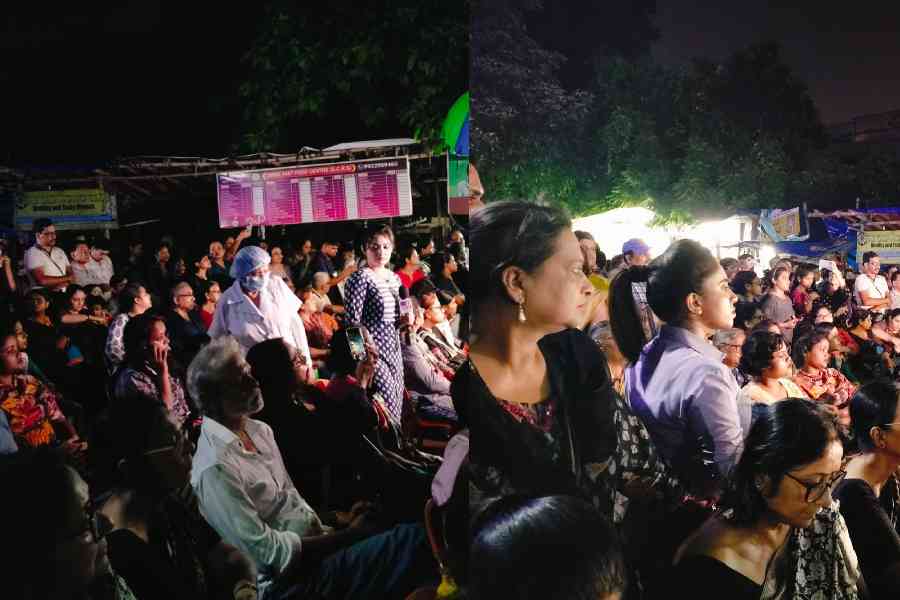 Protesters gather at the Academy of Fine Arts, Kolkata