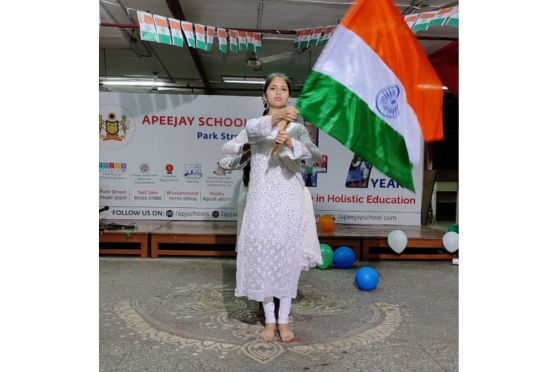 The 78th Independence Day was celebrated at Apeejay School, Park Street amidst zeal and enthusiasm of students and staff. The school premises were decorated in tricolour. The soft boards reflected slogans and pictures of the brave heroes of this nation. Unprecedented patriotic fervour marked the occasion. Students marched in unison to the beats of the drum