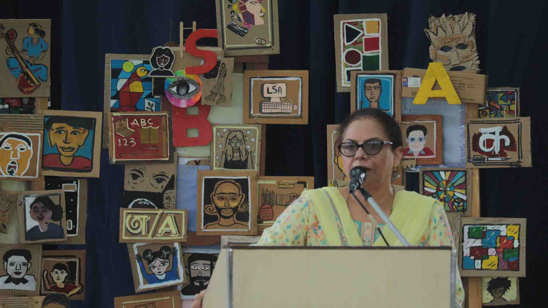 Meena Kak, the Director of Lakshmipat Singhania Academy, delivered an inspiring address, highlighting the pervasive role of Artificial Intelligence in today’s world. She urged students to use technology wisely, ensuring it enhances their learning without losing touch with essential human values like empathy and kindness in this ever evolving virtual world. Further, the inauguration was marked by a spectacular dance fusion performance that elegantly blended traditional and modern elements. 