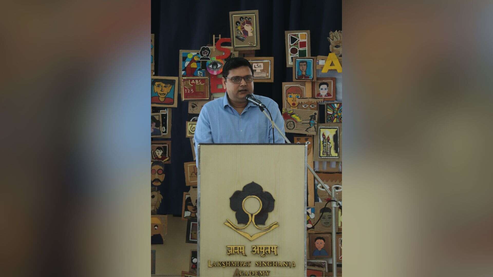 The Chief Guest, Dr Sayan Bhattacharya, a Curator at the Indian Museum, Kolkata, offered valuable insights to the young audience. He emphasised the importance of clear thinking and understanding one’s life path while fostering empathy for people from diverse cultures—traits that can reshape our future.