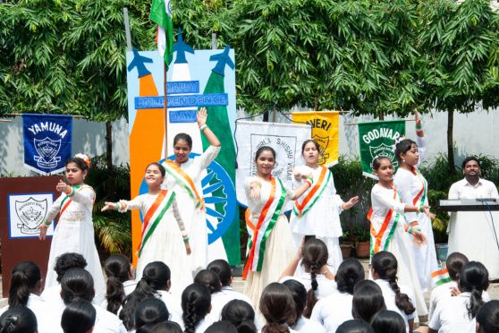 The students of Mahadevi Birla Shishu Vihar celebrated the spirit of diversity through a rich and vibrant presentation on the occasion of Independence Day. The programme began with the Principal, Mrs Sonali Sarkar, welcoming everyone to the momentous occasion and emphasising the importance of unity and the role of young minds in shaping the nation's future