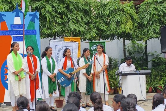 Immediately following the Principal's inspiring speech, the audience was treated to a soulful rendition of "Desh Raag" on sitar. Next, the tiny tots paraded as past leaders of the nation reminding the audience of the slogans that inspired Indians in their struggle for independence