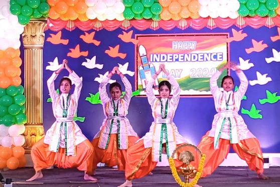 The students of Ruby Park Public School humbly bow their heads to commemorate the sacrifice made by our martyrs through their celebration. It was a matter of pride when the pupils of Ruby Park Public School put forth an ensemble to pay their homage