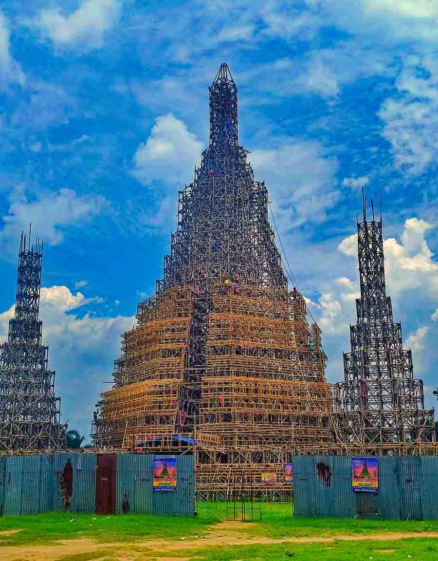 In its 32nd year, the Durga Puja pandal at Kalyani Luminous Club at ITI More is being modelled on the Arun Mandir in Bangkok. Its height will be around 170 feet