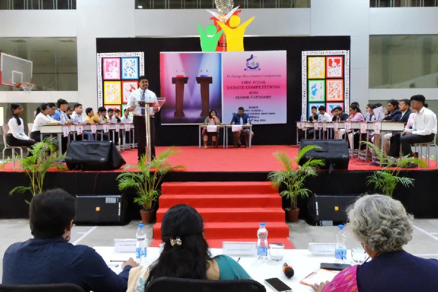 DPS Netwon ASISC Zonal Debate Competition