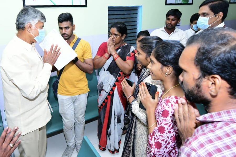 I visited the victims of the Achyutapuram Pharma Company accident at Visakha Hospital.