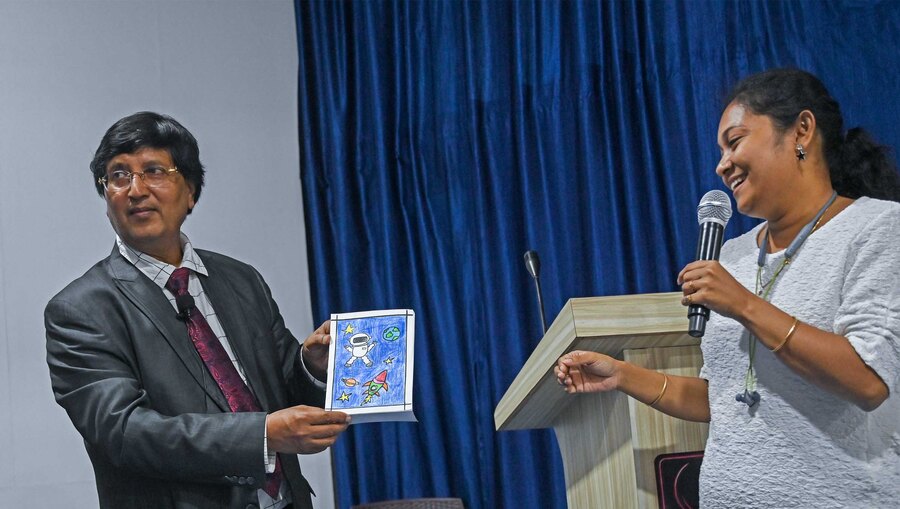 Going deep into the need to reduce space exploration, Chakrabarti said: ‘If any country sends out a space mission, they should ensure that they are responsible for bringing it back. There are too many objects that are floating around as space debris and if we are not careful retrieving these objects they are harmful for any space programs and they can damage satellites and shuttles in space. We need to be responsible for activity cleaning space of this debris lest it turns into floating objects of destruction.’ At the end of the programme, a lady sitting in the audience came up to the stage and presented Chakrabarti with a drawing made by her seven-year-old daughter who was inspired by him on a visit to the Space Museum at the Indian Centre for Space Physics