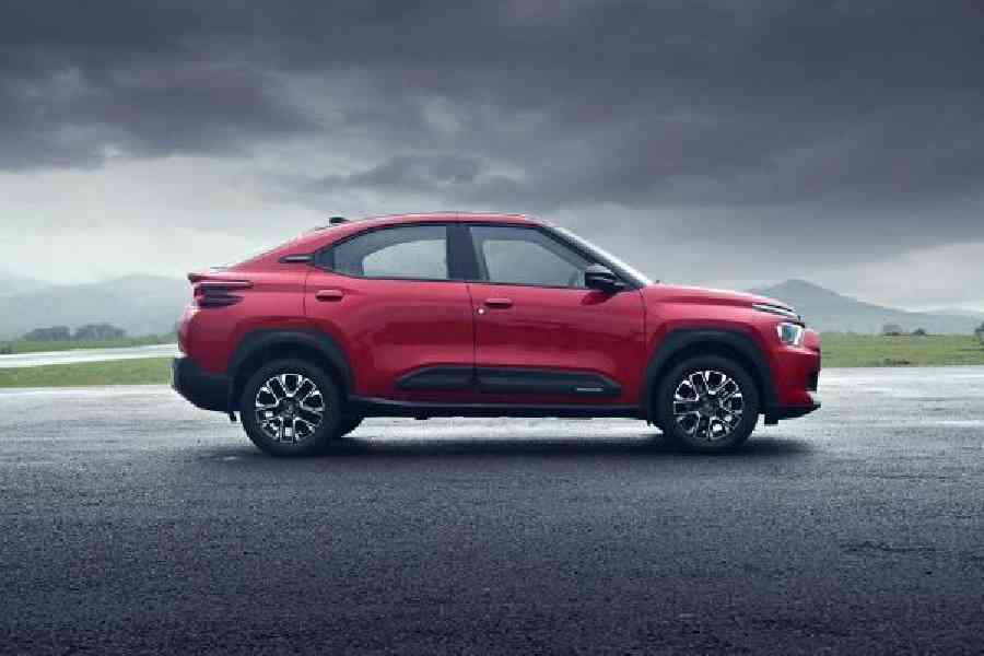 The SUV coupe body shape is shows up best in profile