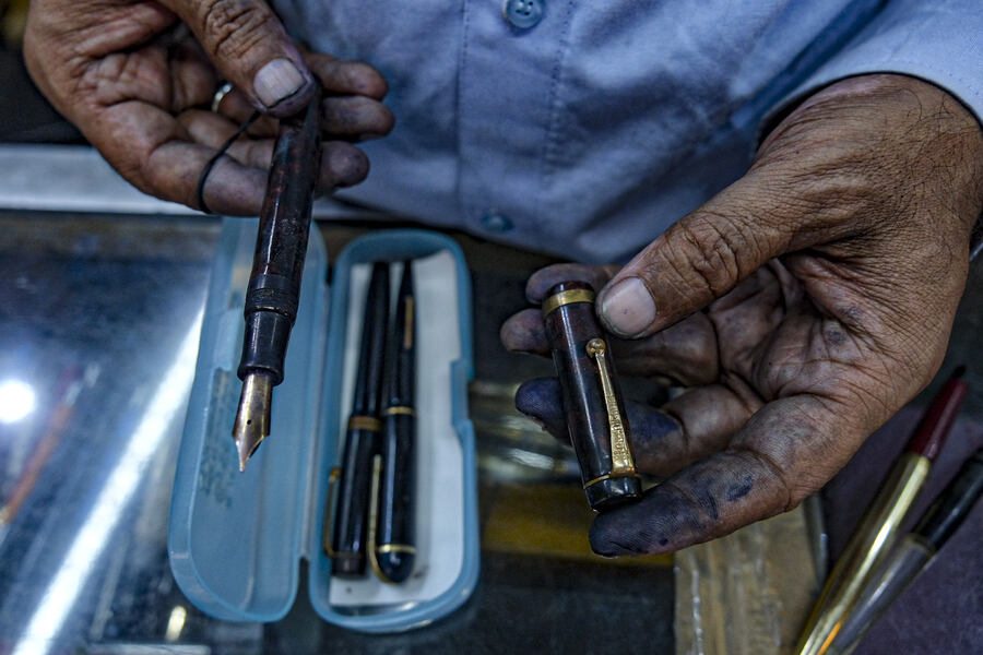 What truly sets The Pen Hospital apart, however, is its unwavering commitment to the restoration and maintenance of these exquisite instruments. For decades, it has been the go-to destination for pen lovers across the country. “We treat pen repairs with the same care a doctor would give a patient,” Imtiaz explains. (Picture above) A Parker pen, more than 100 years old