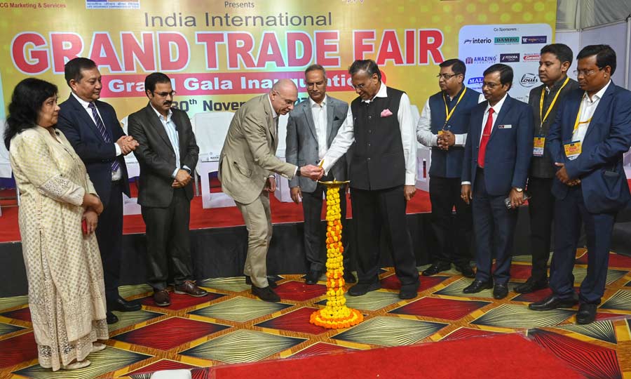 Dignitaries present at the opening ceremony of the international trade fair were Dasho Tashi Penjore, consul general of Bhutan in Kolkata; Janak Raj Bhatta, acting consul general of Nepal in Kolkata; Maxim V Kozlov, consul general, Russian Federation In Kolkata; Deen Bandhu Singh, CSS, Zonal Development Commissioner, Falta Special Economic Zone, Government of India among others