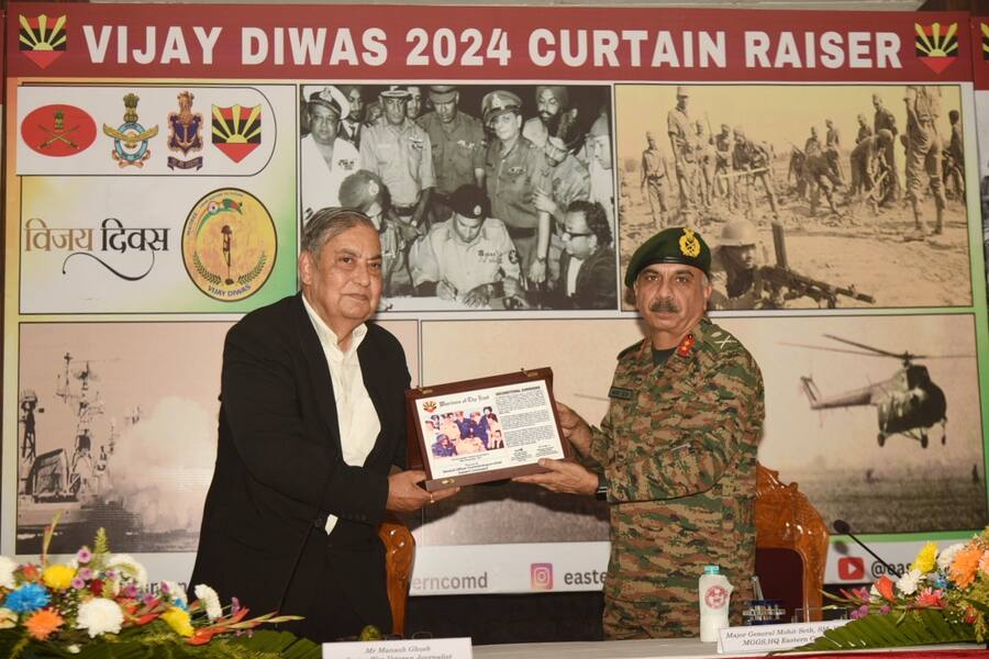 Veteran war journalist Manash Ghosh and major-general Mohit Seth, SM, VSM, MGGS, Eastern Command at a curtain raiser event  at Fort William ahead of Vijay Diwas 2024. An exhibition featuring photos and newspaper clippings of the 1971 war was inaugurated