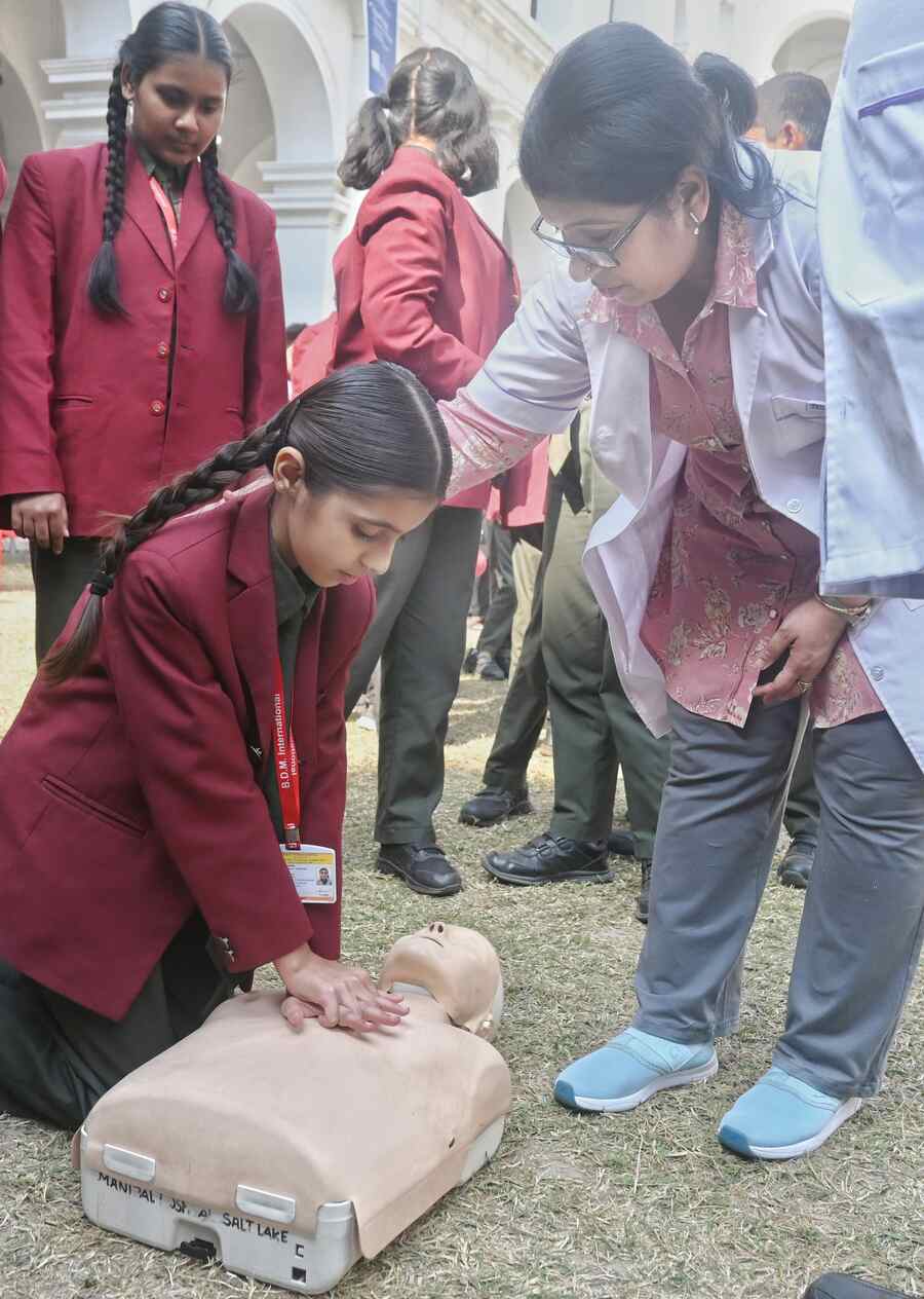 The Indian Museum, in collaboration with Medica Hospitals, conducted a cardiopulmonary resuscitation (CPR) training programme at the central courtyard of the museum on Friday