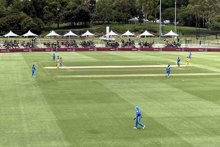 Australia Women Clinch ODI Series with Dominant 122-Run Victory Over India Women