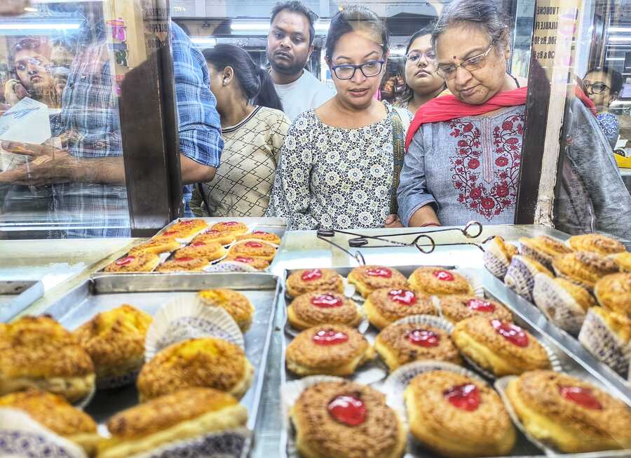 With the advent of the month of festivities, footfall has been heading north at Nahoum’s & Sons, the heritage cake shop at New Market  
