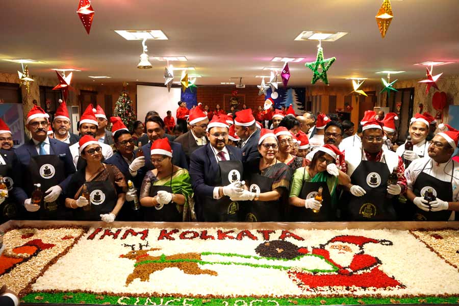 The Institute of Hotel Management (IHM) Kolkata hosted its annual cake-mixing ceremony on November 29 alongside honouring nation builders. This year, the institute recognised and felicitated the schools of Kolkata, acknowledging their pivotal role in shaping the stalwarts of the service industry