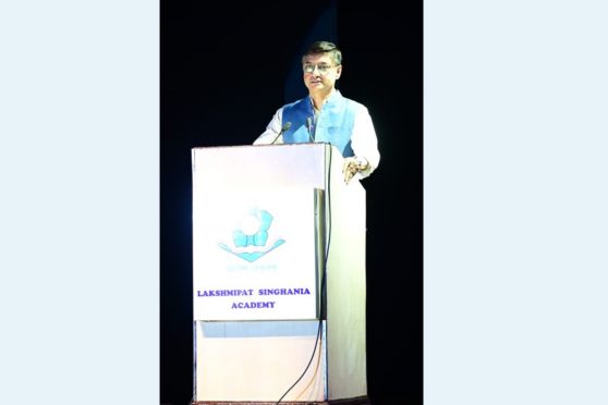 Chief Guest Sanjeev Sanyal, delivered a thought-provoking speech, urging educators and students to embrace the transformative potential of Artificial Intelligence.