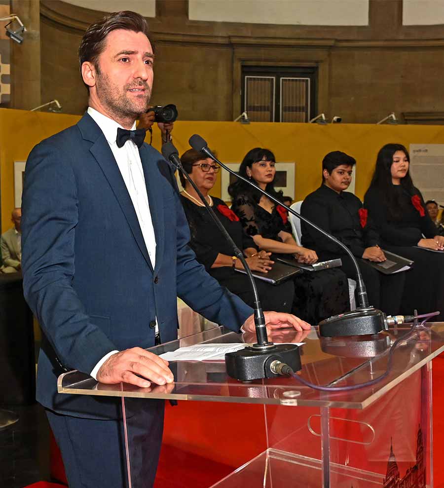 “This series of Western Classical Music Concerts has shown us the transformative power of music, which can bring people from diverse backgrounds together,” signed off Alliance Française du Bengale’s executive director Nicolas Facino