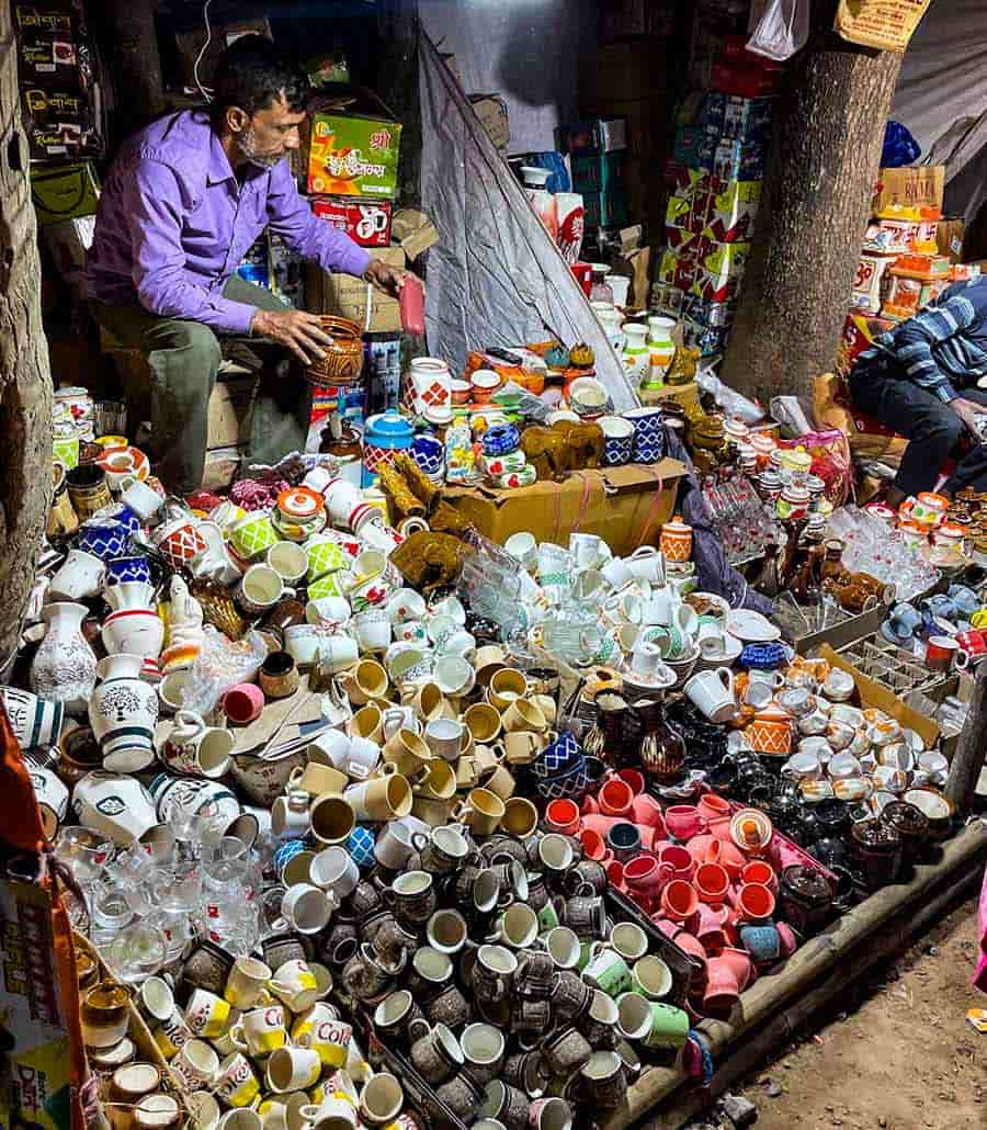  The fair also has a section for ceramics where more than 10 stalls sell everything from mugs and cups to bowls and plates 