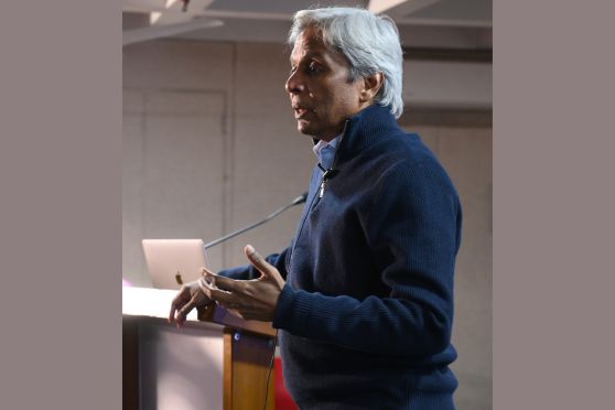 Prof Vijayraghavan shed light on decades of research to explain the relationship between brain function and cognitive processes. 