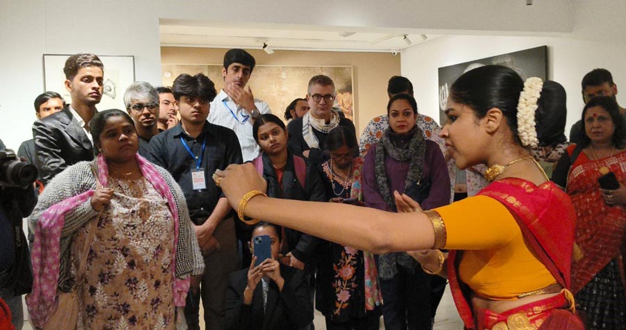 Kolkata-based Mohiniyattam exponent Debanjali Bandyopadhyay puts up an electrifying performance for the audience
