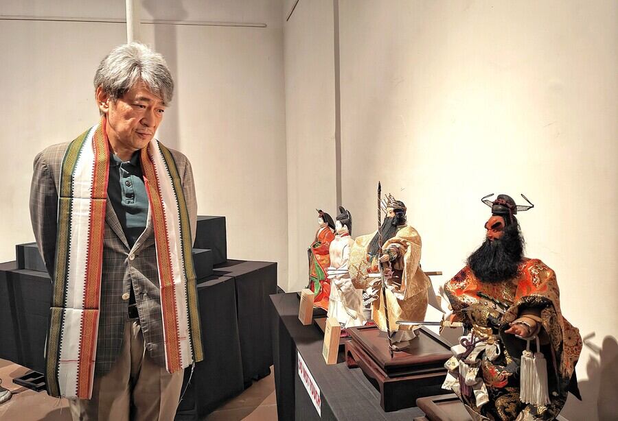 The Consulate General of Japan in Kolkata, the Indian Museum and the Japan Foundation are hosting a unique exhibition titled ‘Ningyo: Art and Beauty of Japanese dolls’, at the Indian Museum in Kolkata. Inaugurated on December 7 by Nakagawa Koichi, the Consul General of Japan in Kolkata (in pic), and Arijit Dutta Choudhury, the director of the Indian Museum, this exhibition is a must-visit for those interested in the art and culture of Japan  