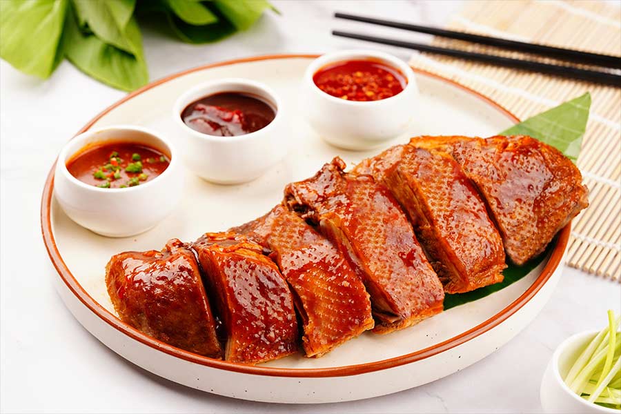 This holiday season, relish an array of slow-cooked and roasted duck preparations at Oriental Duck Festival in all Chowman dine-in outlets across Kolkata. In its 13th edition, the month-long festival is offering 21 dishes on the menu, including Whole Roasted Duck! My Kolkata picks a few must-try duck delights 