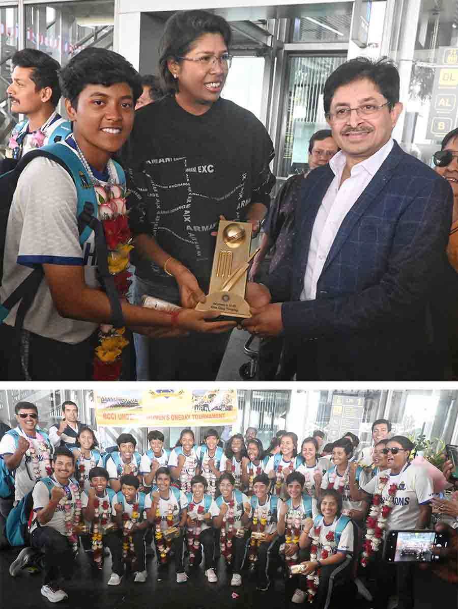 Members of the Bengal Under-15 women’s cricket team return as BCCI U15 One-Day Women’s Cricket champions at Kolkata airport. Former cricketer Jhulan Goswami and Cricket Association of Bengal president Snehasish Ganguly feted them