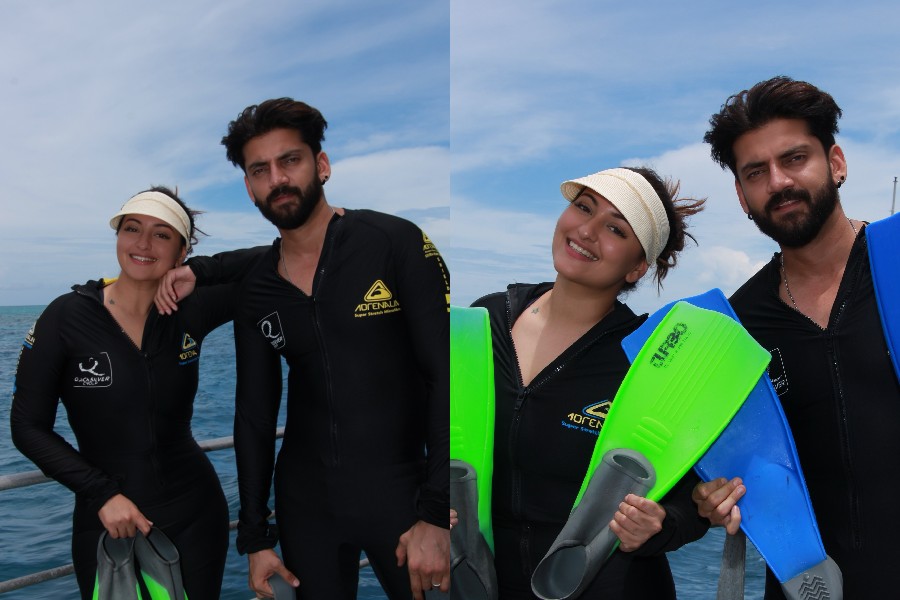 Sonakshi and Zaheer stood on a yacht with the Coral Sea in the background. As per media reports, the couple first met on the sets of Notebook (2017). 