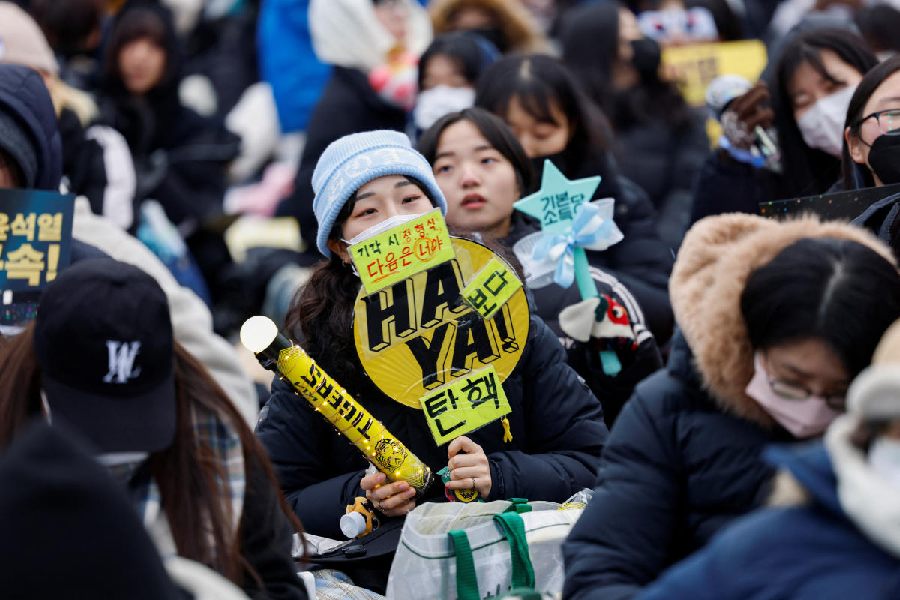 Protestors against Yoon Suk Yeol, in Seoul. Reuters