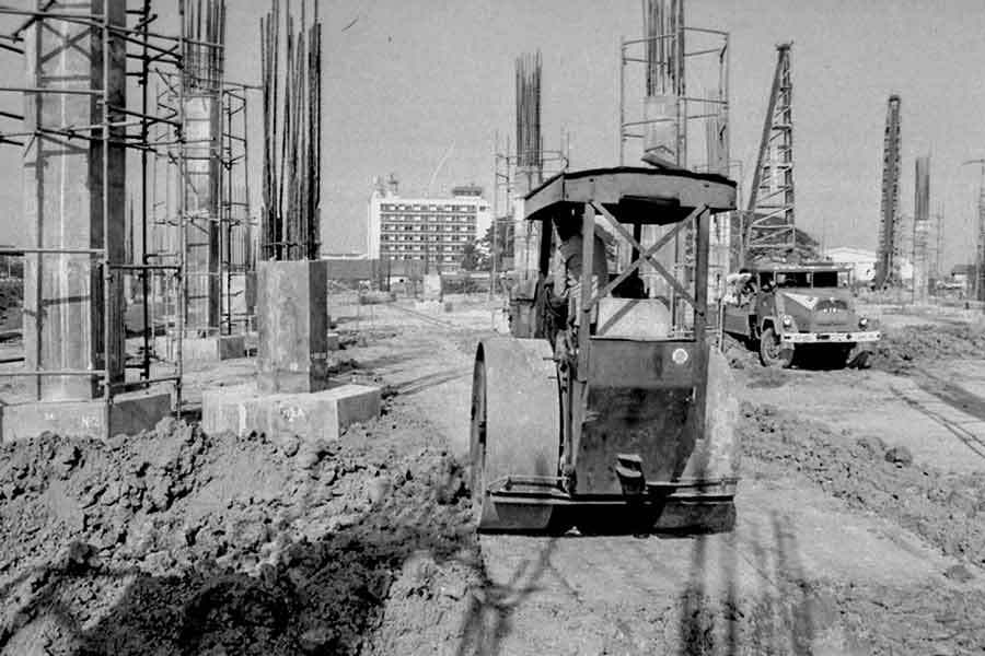 Payloaders at work during one of the several expansion projects of the Kolkata airport