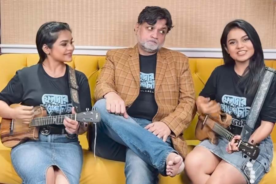 Srijit Mukherji joins Nandy Sisters for a musical tribute to Feluda