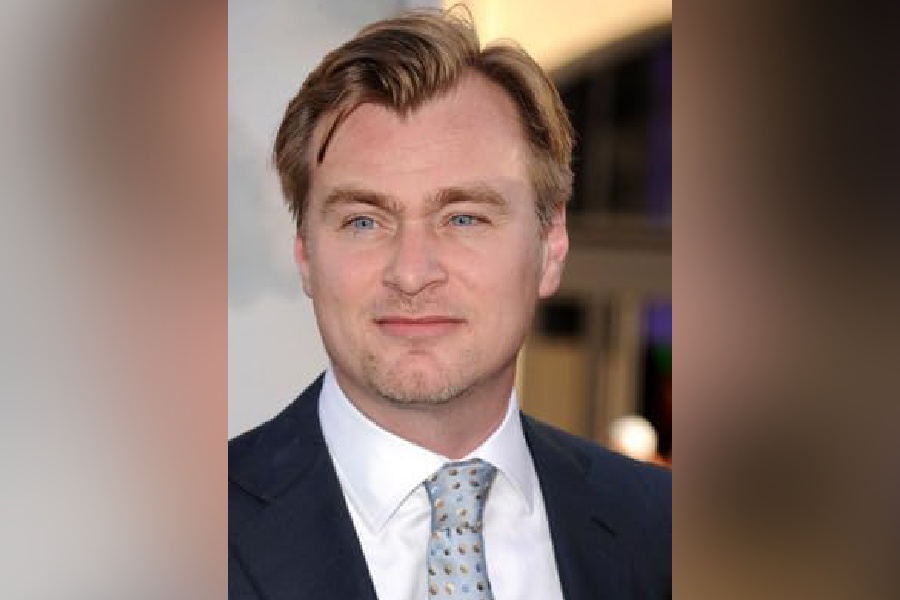 Christopher Nolan’s Next Film | Oppenheimer Director Christopher Nolan ...