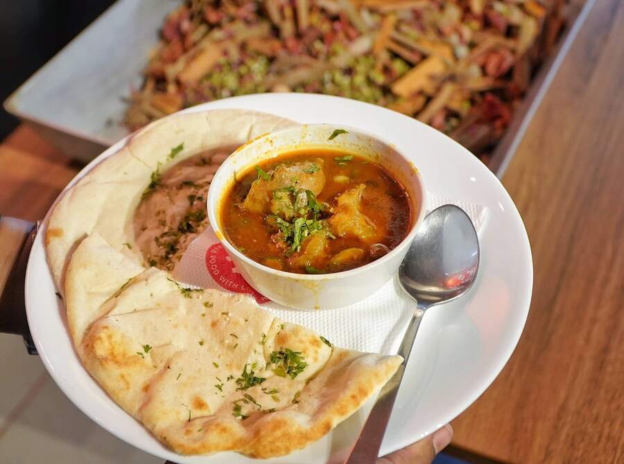 The event concluded with a warm bowl of nihari with Khamiri Roti cosying up a wintry Sunday morning 