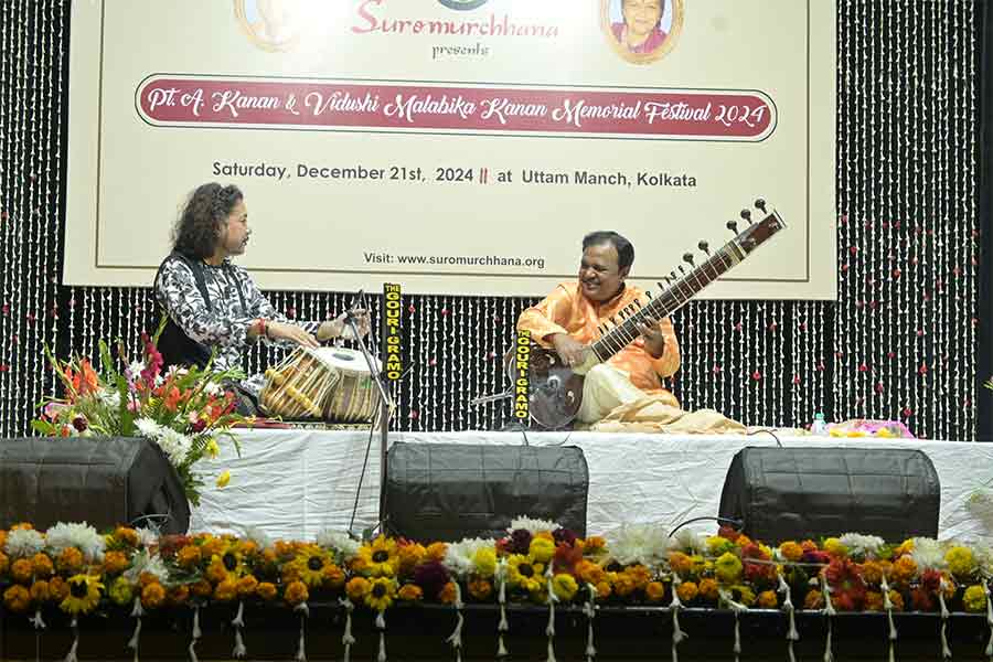 The festival commenced with a performance by Sumoulika Sarkar, with Bibhas Sanghai on the tabla and Anirban Chakrabarty on the harmonium. They presented Raga Madhumanti and one ‘thumri’, composed by Bidushi Malabika Kanan. The next performance saw Ashim Chowdhury’s (pictured) sitar recital of  Raga Patdeep, distinguished by its intricate rhythmic interplay, with Subhajyoti Guha on the tabla