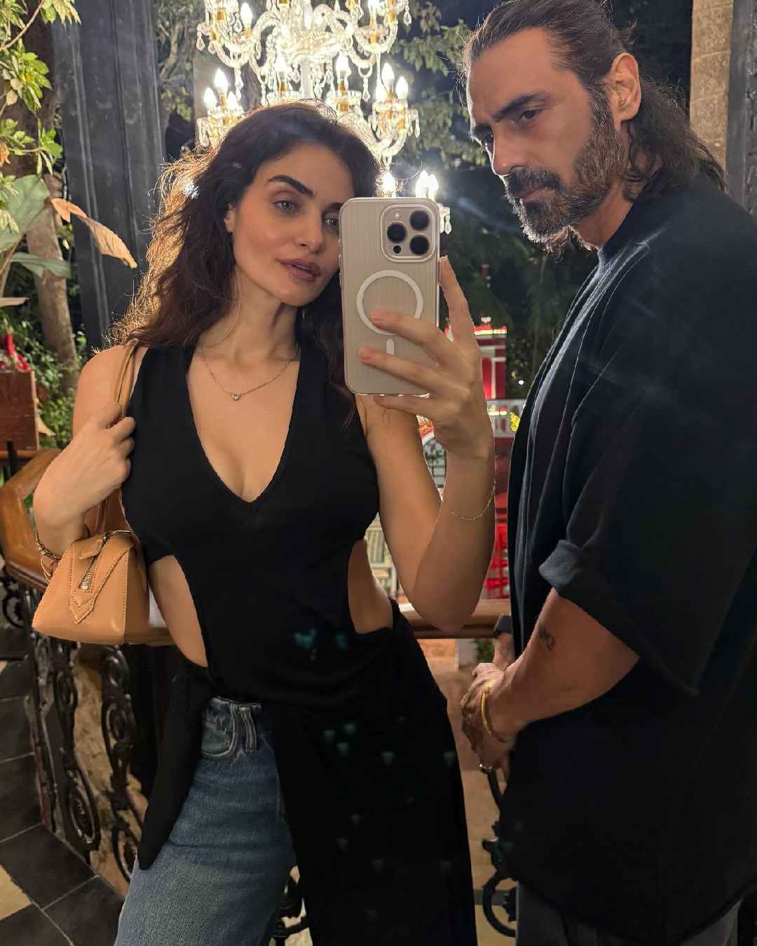 Arjun Rampal twinned in black with girlfriend Gabriella Demetriades during their vacation in Goa. 