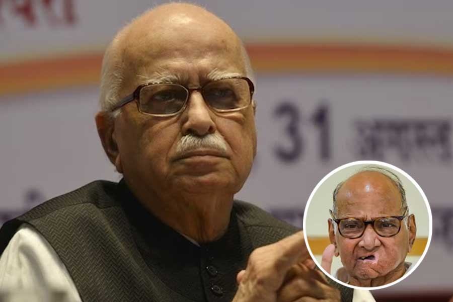 Sharad Pawar | Glad LK Advani will get Bharat Ratna, he contributed ...