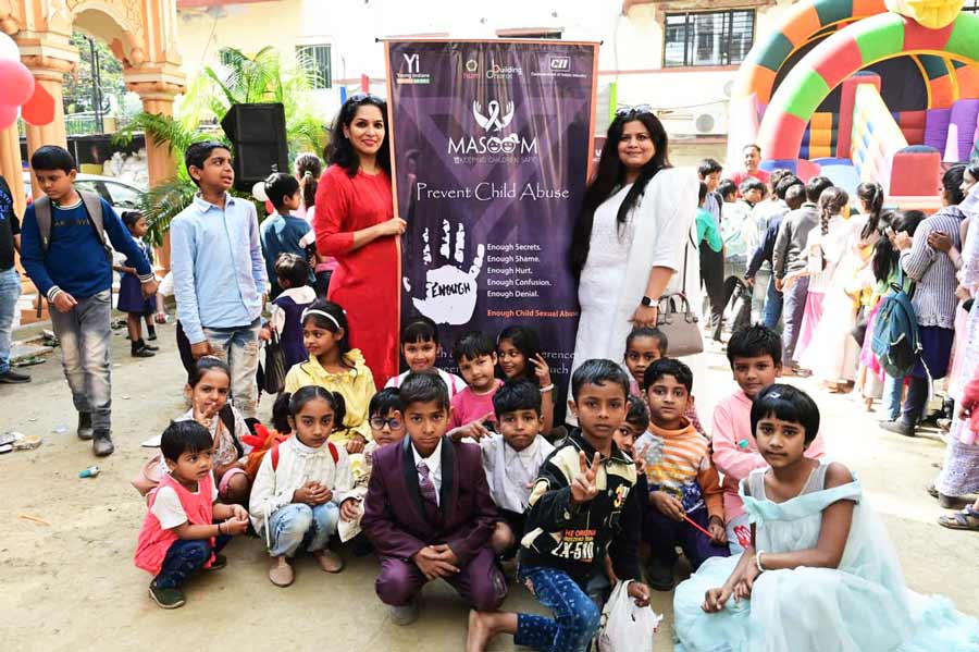Young Indians, under the Masoom vertical, orchestrated a carnival at Chitrakoot building lawns for 400 underprivileged kids. Chairperson Manjari Damani and co-chairperson Moulishree Damani were present at the event  