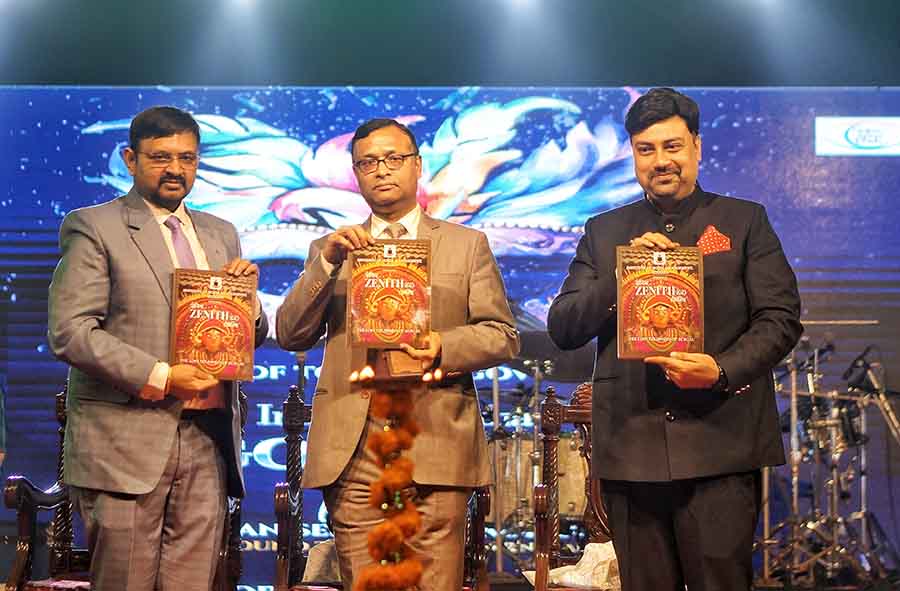 The evening started off with the launch of the institute's annual magazine ‘Zenith’ by (L-R) principal Raja Sadhukhan, chief guests Saumitra Mohan, transport secretary, and Sagnik Chowdhury, deputy director-general and regional director (east) at the tourism ministry