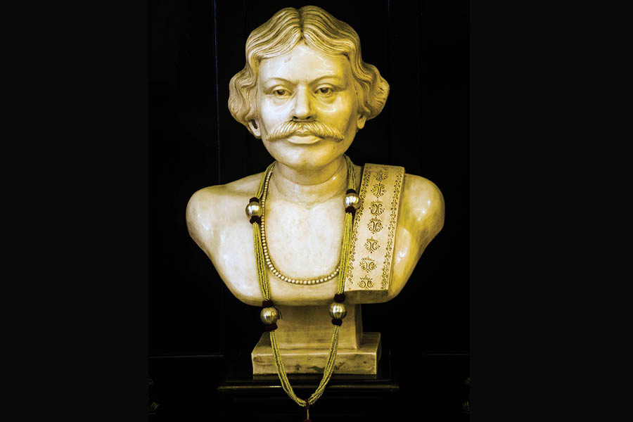Marble bust of Babu Khelat Ghosh in the dining room