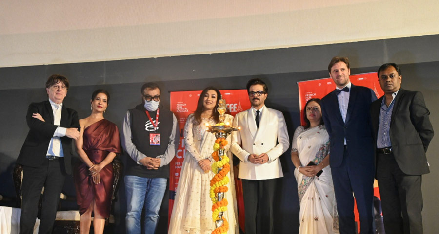 The first edition of the French Film Festival Kolkata was inaugurated on Friday. Actor Anil Kapoor, director Anurag Kashyap and actress Rituparna Sengupta were present at the event  