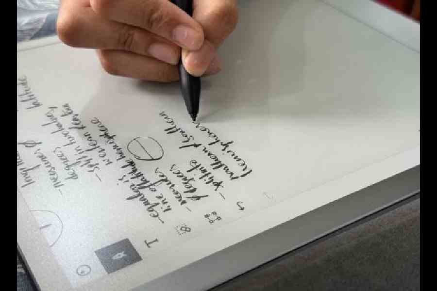 The idea behind the table is to swap pen and paper for E Ink