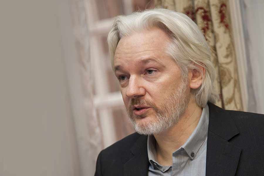 Wikileaks | WikiLeaks founder Julian Assange will plead guilty in deal with  US and be freed from prison - Telegraph India