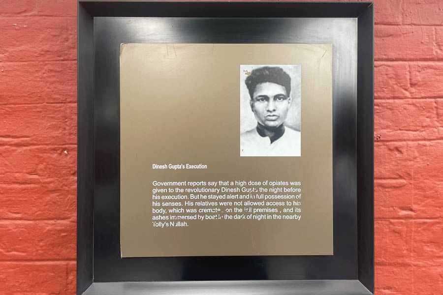 A plaque on Dinesh Gupta