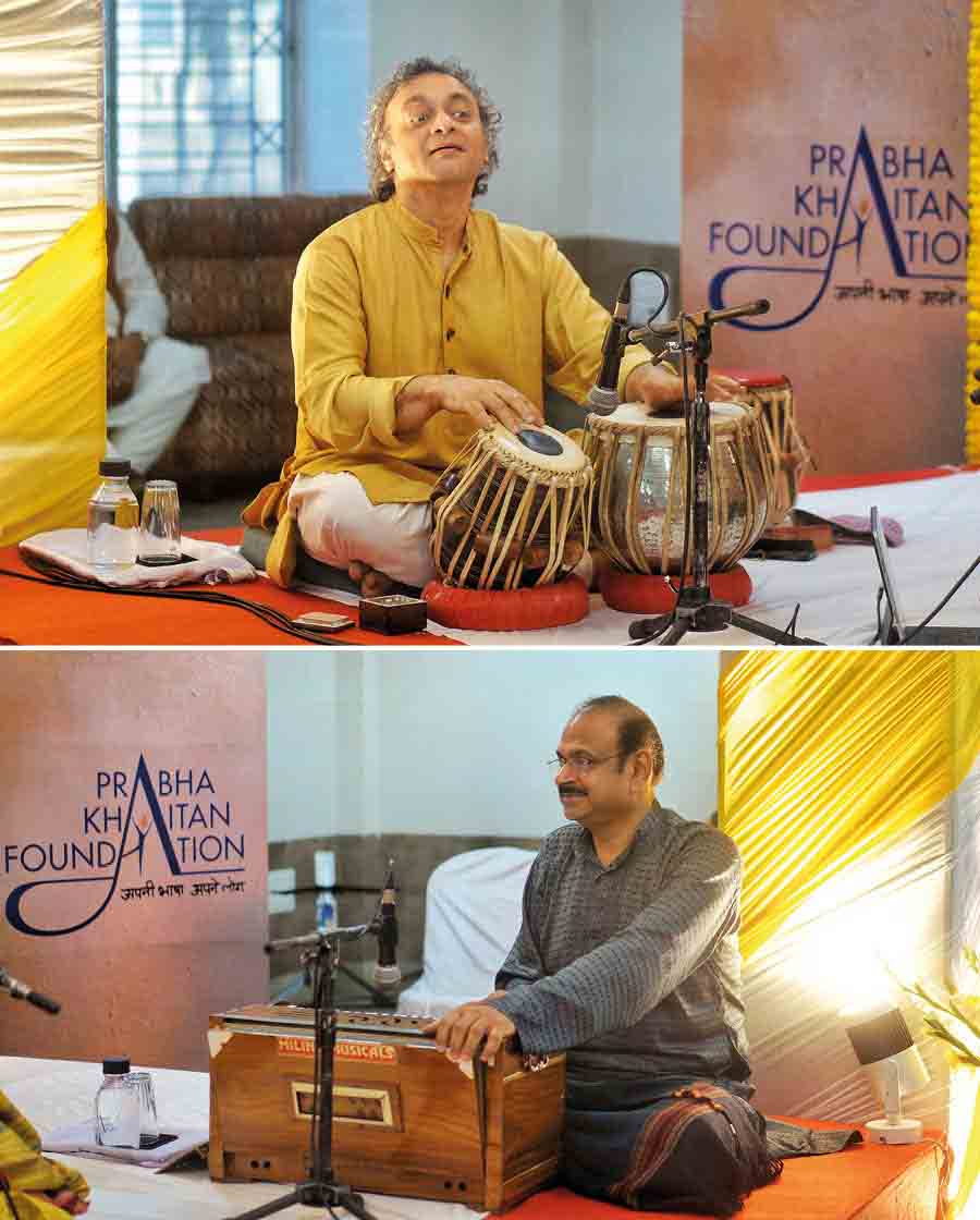 Shubha Mudgal was accompanied by Aneesh Pradhan on the tabla and Sudhir Nayak on the harmonium 