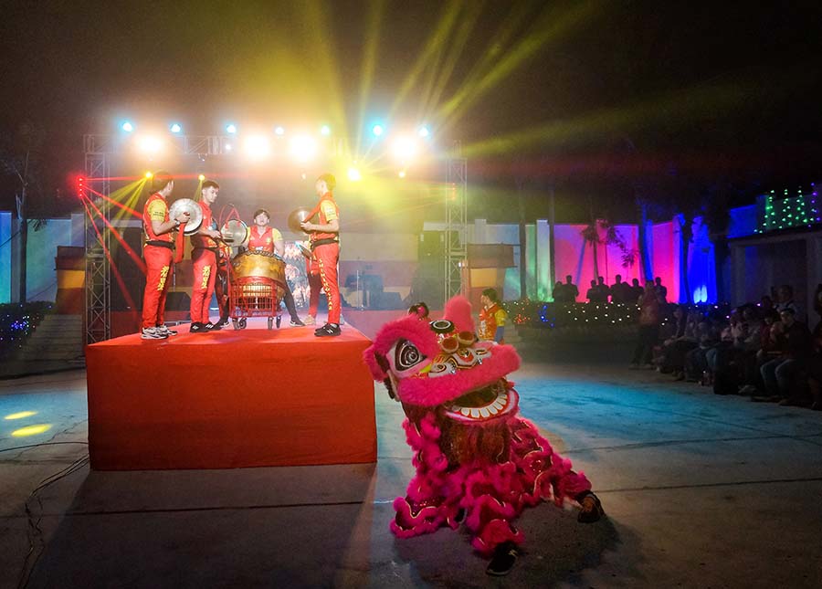 Traditional lion and dragon dances were performed as part of the Chinese New Year carnival at Tangra’s Pei May School on February 12 and 13