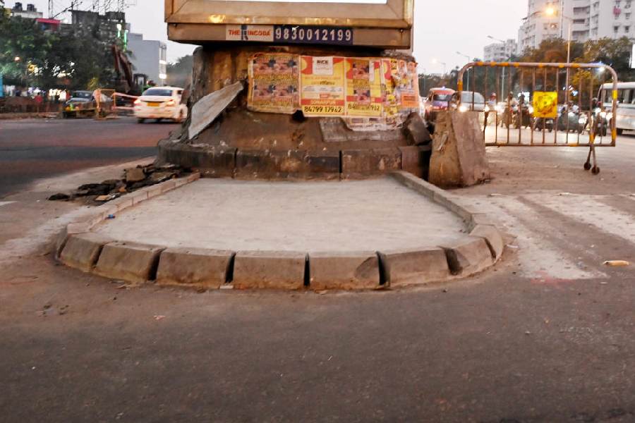 A pedestrian island at the Kalikapur crossing on the Bypass.
