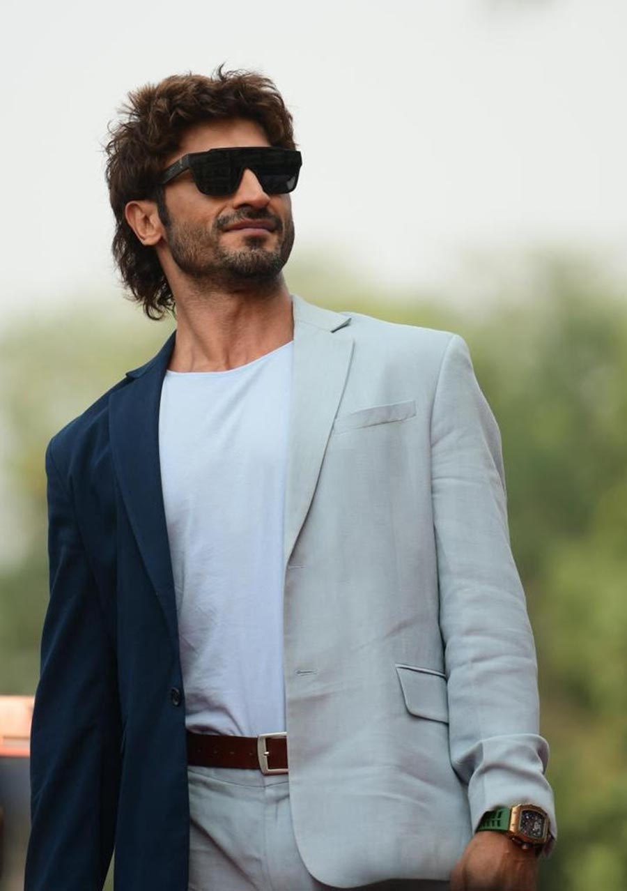 The trailer of Crakk – Jeetega Toh Jiyegaa, recently dropped by production house Action Hero Films, shows Vidyut locking horns with Arjun Rampal.