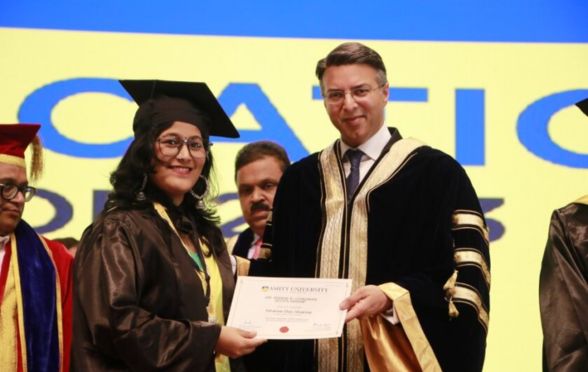Dr Atul Chauhan handing over degree certificate